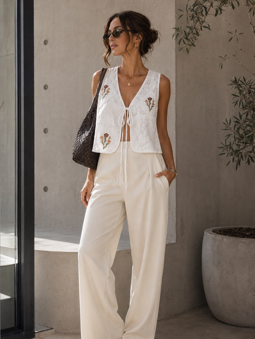 NWT Mustard Seed Embroidered Lace Tie-Front Vest White Size M